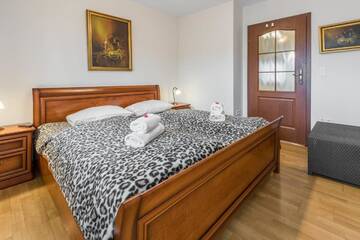 Фото номера Апартаменты с 2 спальнями и балконом Апартаменты Apartamenty Okowita i Karat Zakopane г. Закопане 10