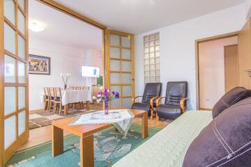 Фото номера Апартаменты с балконом Апартаменты Apartamenty Orkana Centrum Zakopane г. Закопане 4