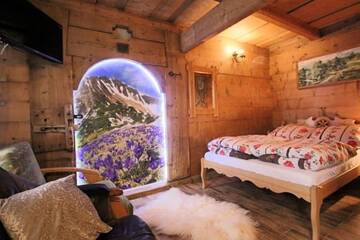Фото номера Улучшенное шале Шале Góralski Domek Waluś г. Закопане 34