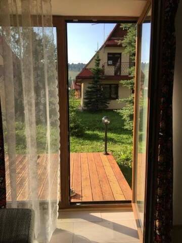 Фото номера Шале с 3 спальнями Шале Urocze domki Zakopane г. Закопане 50
