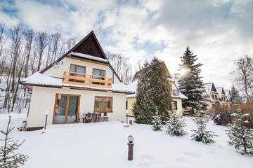 Фото номера Шале с 3 спальнями Шале Urocze domki Zakopane г. Закопане 24