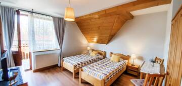 Фото номера Двухместный номер с 1 кроватью и балконом Гостевой дом Zakopane Stop г. Закопане 13