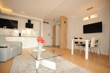 Фото номера Апартаменты с 2 спальнями Апарт-отели Rent like home - Tatrzańska Ostoja г. Закопане 4