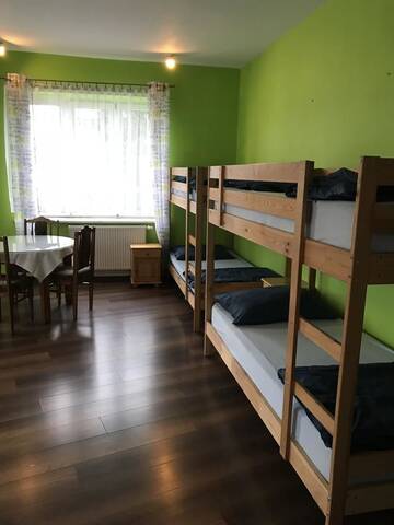 Фото номера Кровать в общем 8-местном номере Хостелы Hostel 1902 г. Закопане 4
