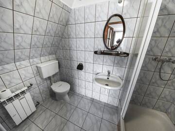 Фото номера Двухместный номер с 1 кроватью и видом на горы Хостелы Hostel &amp; Apartments u Florka 2 г. Закопане 5