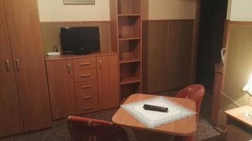 Фото номера Двухместный номер с дополнительной кроватью и собственной внешней ванной комнатой Проживание в семье Noclegi u Zofii г. Закопане 3