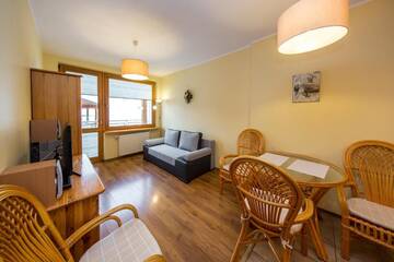 Фото номера Апартаменты с балконом Апартаменты Viva Maria Apartament г. Закопане 4