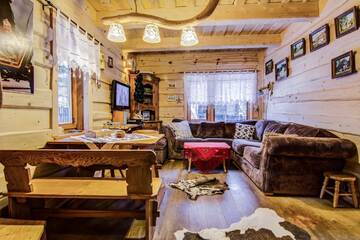 Фото номера Дом с 3 спальнями Шале ZAKOPIANA Domek г. Закопане 9