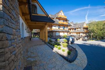 Фото номера Апартаменты с 2 спальнями - Здание B Апартаменты Zakopiańskie Tarasy SPA г. Закопане 35