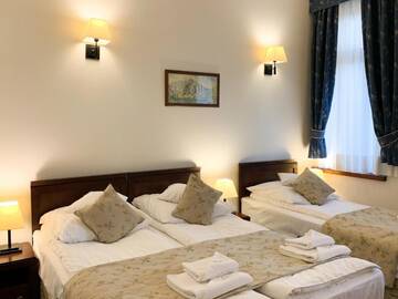 Фото номера Трехместный номер Отель Hotel Patria Zakopane г. Закопане 3