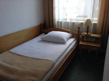Фото номера Стандартный одноместный номер Отель Hotel Gromada Zakopane г. Закопане 5