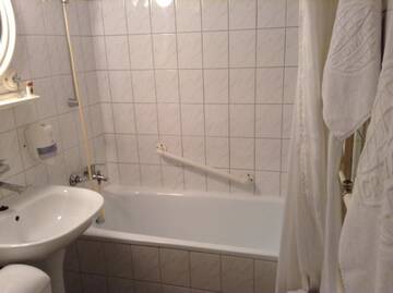 Фото номера Стандартный одноместный номер Отель Hotel Gromada Zakopane г. Закопане 6