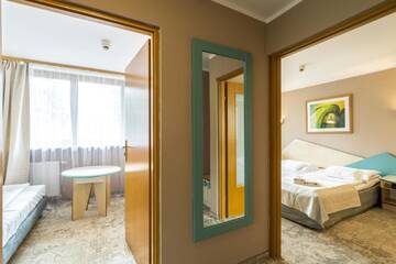 Фото номера Апартаменты с 2 спальнями Курортные отели Geovita Zakopane г. Закопане 3